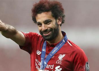 بالصور حلاق مغربي يرسم وجه محمد صلاح للزبائن أحببته لأنه متواضع للغاية