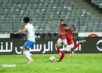 علي معلول يخطف فوز ا مثير ا لـ الأهلي على الزمالك في القمة 118 بالدوري