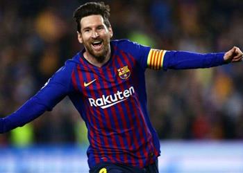 فيديو ميسي يتعرض لاعتداء في حفل موسيقي بإبييزا