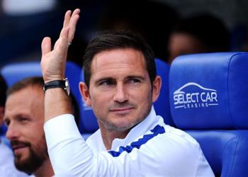 لامبارد يحسم موقف ويليان من الانتقال إلى برشلونة