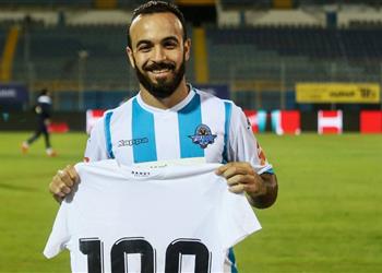 بسبب الأهلي والزمالك بيراميدز يستبعد قفشة من معسكر الإعداد