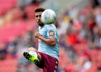 بالفيديو تريزيجيه يصنع هدف ا في فوز أستون فيلا على لايبزيج ودي ا قبل انطلاق الدوري الإنجليزي