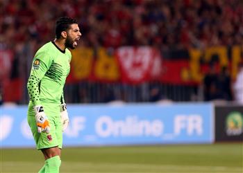 مران الأهلي الخطيب يطمئن على شريف إكرامي وسعد سمير ومحمد محمود يواصلان التأهيل