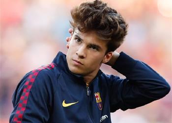ريكي بويج يفتح الباب أمام إمكانية الرحيل عن برشلونة