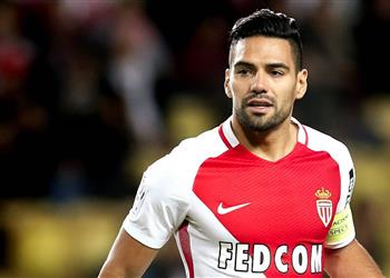 وكيل فالكاو يؤكد وجود مفاوضات مع جالطة سراي التركي