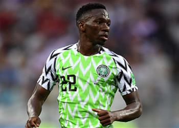 مدافع نيجيريا يتوسل لتشيلسي أتركوني أرحل