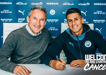 الصفقة الثالثة رسمي ا مانشستر سيتي يعلن ضم كانسيلو من يوفنتوس