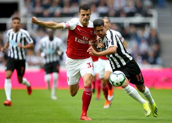 تشكيل آرسنال ضد نيوكاسل لاكازيت سيبايوس وبيبي على الدكة