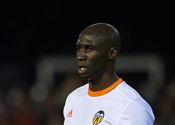 رسمي ا مانجالا يرحل عن مانشستر سيتي ويعود إلى فالنسيا