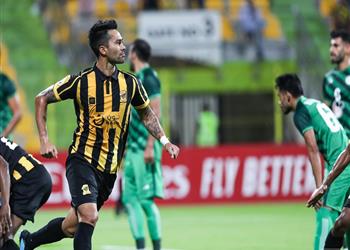 في دقيقتين فقط هدفان عكسيان يشعلان مباراة الاتحاد وذوب آهن في دوري أبطال آسيا