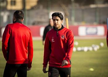 الأهلي يفسخ التعاقد مع أحمد حمودي بالتراضي
