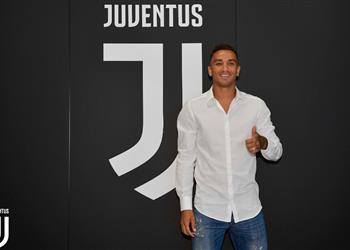 دانيلو رونالدو تحدث معي قبل الانضمام ليوفنتوس