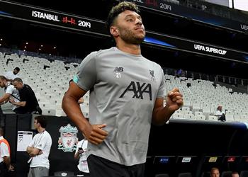 تشامبرلين يعود لتشكيل ليفربول الأساسي بعد 16 شهرا من الغياب