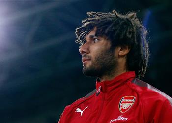 محمد النني يتلقى عرضين ووكيله يتواجد في لندن لحسم مستقبله مع آرسنال