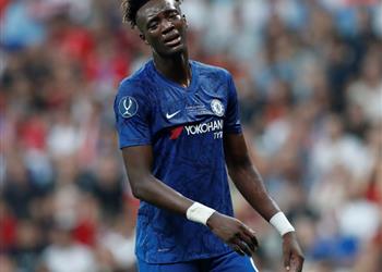 مع أبراهام وضد العنصرية دعم مهاجم تشيلسي يتواصل بعد السوبر الأوروبي