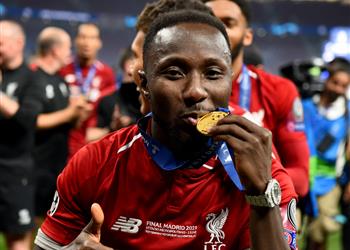 ساوثامبتون ضد ليفربول كلوب يرد على انتقادات الدفاع ويؤكد غياب كيتا للإصابة