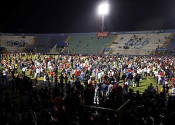 في أحداث مؤسفة التعصب يقتل ثلاثة مشجعين ويصيب سبعة آخرين في ديربي هندوراس