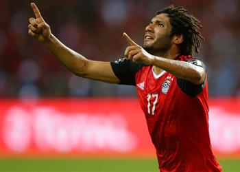 محمد النني يهنيء منتخب مصر للنائشئين بعد الفوز بمونديال اليد أبطال من ذهب