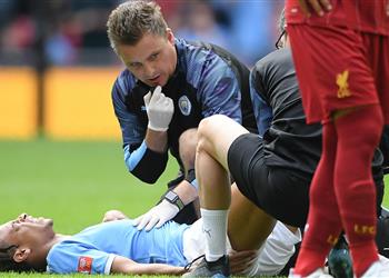 بيلد ليروي ساني خضع لعملية جراحية في الركبة