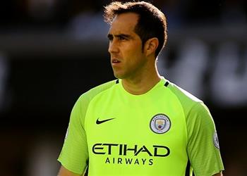 كلاوديو برافو يستعد لم غادرة مانشستر سيتي