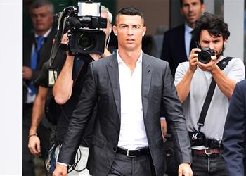 رونالدو لازال مدانا كم تبلغ الرشوة التي دفعت كاثرين مايورجا للتكتم على القضية