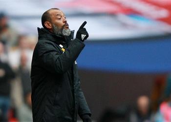 مدرب وولفرهامبتون بعد التعادل مع مانشستر يونايتد يجب إيجاد حل لمشكلة التأخير في تقنية الفيديو