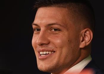 يوفيتش ساخر ا أضحك كثير ا على شائعات رحيلي من ريال مدريد