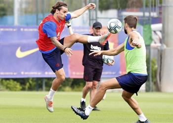 نسبة غيابه أمام ريال بيتيس تزداد برشلونة يواصل تدريباته بدون ميسي