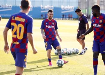 ريال بيتيس يرد بتغريدة ساخرة على عودة ميسي لتدريبات برشلونة