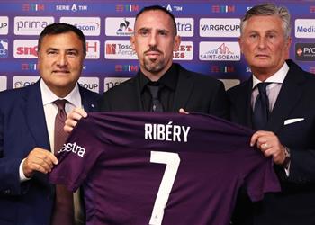 ريبيري يكشف دور فيدال في حصوله على الرقم 7 مع فيورنتينا