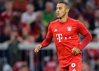 بايرن ميونخ يعلن غياب تياجو ألكانتارا عن مواجهة شالكة بالدوري الألماني