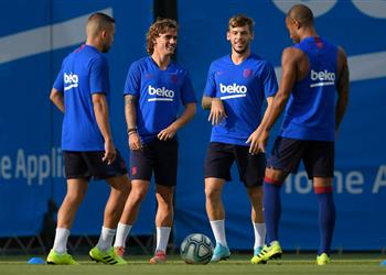 التشكيل المتوقع لمباراة برشلونة وريال بيتيس بالدوري الإسباني اليوم