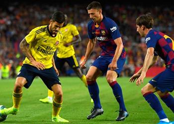 بيلد مدافع برشلونة يوافق على الانتقال إلى شالكة