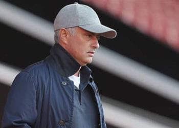 آس مورينيو رفض جميع عروض العودة للتدريب بسبب ريال مدريد وزيدان