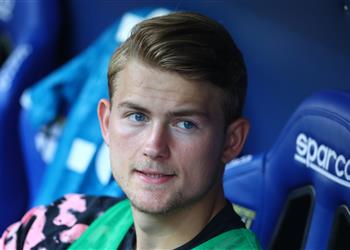 دي ليخت لم أتوقع الجلوس على مقاعد البدلاء أمام بارما