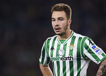 بالفيديو ريال بيتيس يقلص الفارق بتسديدة مذهلة من مورون