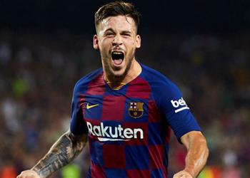 كارليس بيريز سعيد بهدفي واحتفالي في الكامب نو