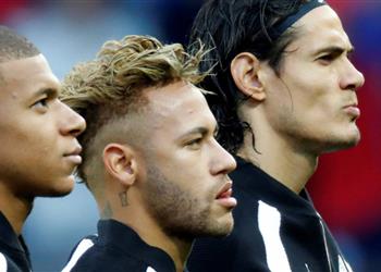 ميرور إصابة كافاني ومبابي قد تعرقل رحيل نيمار عن باريس سان جيرمان