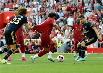 أسطورة تشيلسي مراقبة لويز لمحمد صلاح في مباراة ليفربول وآرسنال كانت مضحكة