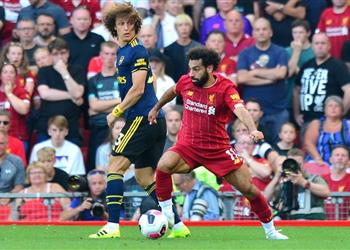 داني سيمبسون ديفيد لويز كان كسول ا في مباراة ليفربول وآرسنال وأخطىء التصرف أمام محمد صلاح