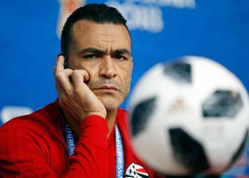 مدرب منتخب مصر السابق يعلق على ترشيح عصام الحضرى مدربا لحراس الفراعنة