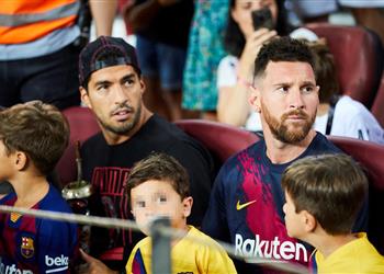 كادينا سير تحدد موعد عودة ميسي لبرشلونة