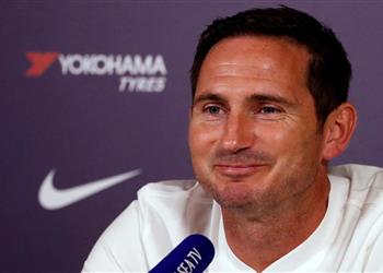 لامبارد مانشستر سيتي أفضل فريق في الكرة العالمية والدوري الإنجليزي قوي