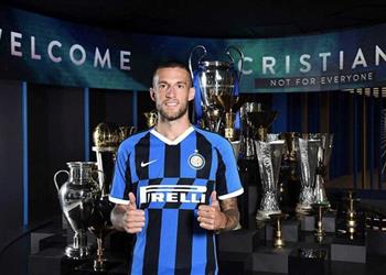 الصفقة التاسعة إنتر يعلن تعاقده مع كريستيانو بيراجي من فيورنتينا