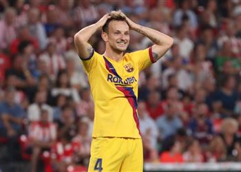 موندو ديبورتيفو توضح موقف راكيتيتش النهائي من عرض باريس سان جيرمان