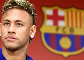 سكاي تمت نيمار يعود إلى برشلونة بعد الاتفاق مع باريس سان جيرمان