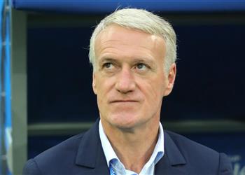 ديشامب يفسر سبب انضمام لابورت للمرة الأولى لمنتخب فرنسا واستبعاد أومتيتي وديمبلي