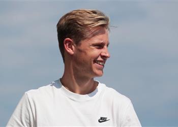 دي يونج أفضل لاعب وسط في دوري أبطال أوروبا 2018 2019