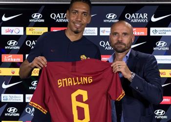 رسمي ا روما يضم سمولينج من مانشستر يونايتد