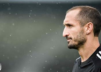 يوفنتوس يتلقى ضربة قوية ويعلن إصابة كيلليني بالرباط الصليبي